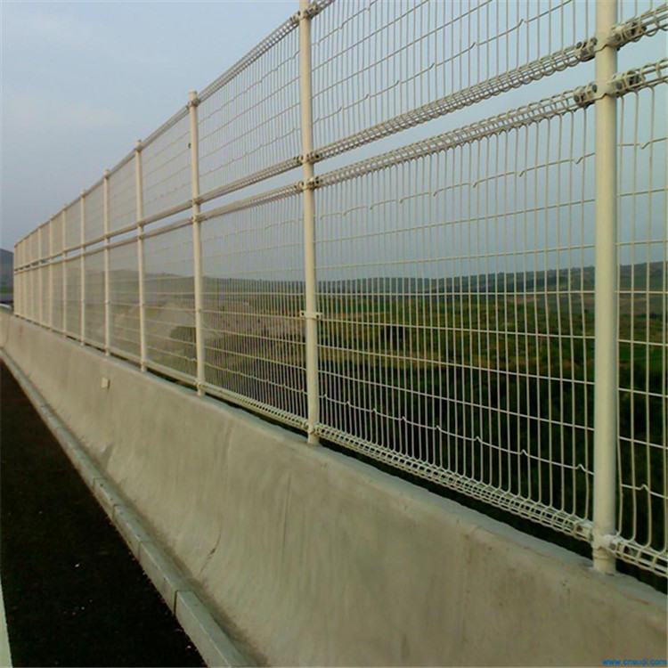 橋梁防拋網(wǎng)案例展示圖片3 橋梁防拋網(wǎng)案例展示圖片3