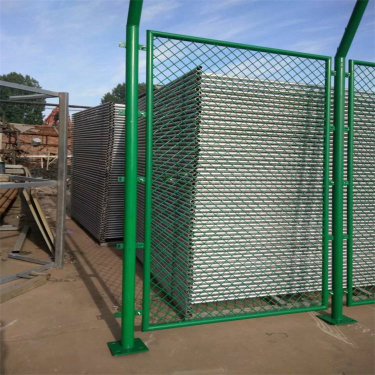 光伏發電站圍網編制及特點圖片4 光伏發電站圍網編制及特點圖片4